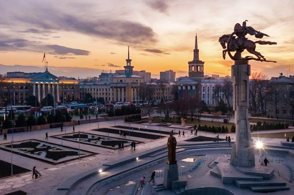 Интересные факты про Бишкек - столица у подножья гор и город советского модерна