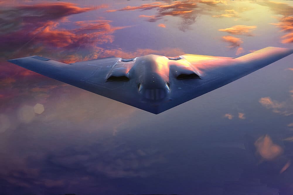 Стратегический бомбардировщик B-2 - история создания и факты